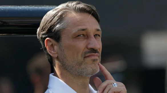 Skeptischer Blick: Niko Kovac fand in den USA nicht alles gut - © Adam Hunger/FR110666 AP/AP/dpa