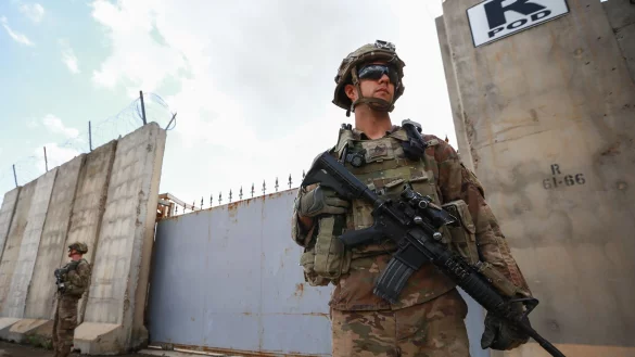 Trotz des Abzugs sollen weiterhin US-Truppen im Irak stationiert bleiben. (Archivbild) - © Ameer Al Mohammedaw/dpa