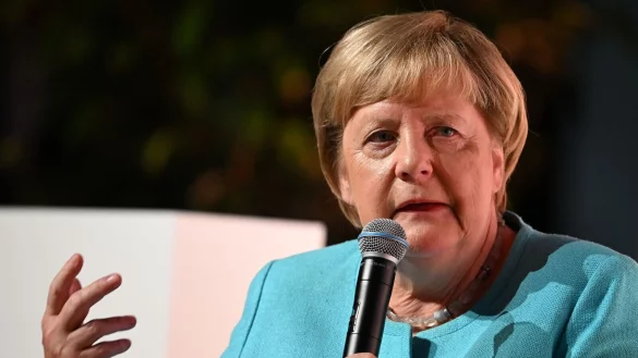 Eine Frau als Bundespräsidentin? Für Angela Merkel natürlich denkbar. - © Angelika Warmuth/dpa