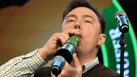 Der skurrile Wettbewerb findet zum 26. Mal statt - © Federico Gambarini/dpa