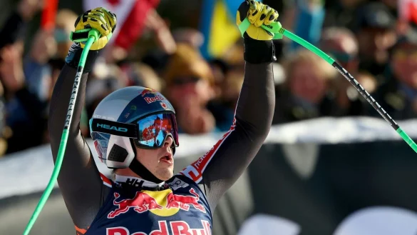 Der erste Weltcup-Sieg und das just in Kitzbühel: James Crawford. - © Tobias Steinmaurer/APA/dpa