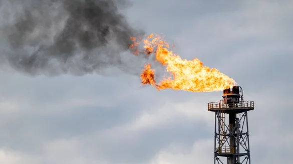 Kann sich der Konflikt auf die Versorgung mit Öl und Gas auswirken? (Symbolbild) - © Fabian Sommer/dpa