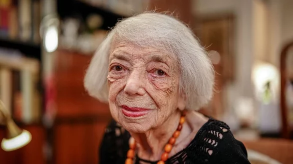 Margot Friedländer überlebte den Holocaust als einzige in ihrer direkten Familie. (Archivbild) - © Kay Nietfeld/dpa