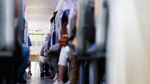 Die Deutsche Bahn will die Familienreservierung ab dem 15. Juni nicht mehr anbieten. (Archivbild) - &copy; Philipp von Ditfurth/dpa