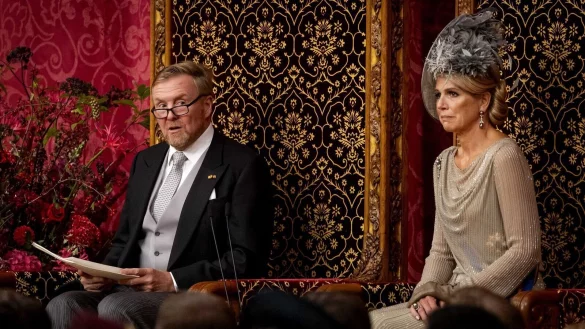 K&ouml;nig Willem-Alexander verliest mit K&ouml;nigin Maxima an seiner Seite die Thronrede. - &copy; Remko De Waal/ANP/dpa