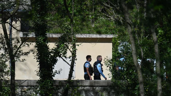 Nach einer t&ouml;dlichen Messerattacke auf einen Gl&auml;ubigen in einer Moschee im S&uuml;den Frankreichs hat sich der Verd&auml;chtige in Italien gestellt (Archivbild). - &copy; Sylvain Thomas/AFP/dpa