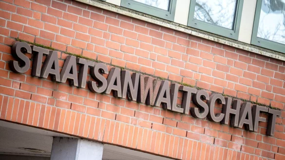 Bei der Staatsanwaltschaft Verden wird wegen m&ouml;glicher jahrelanger Vergewaltigung einer Frau ermittelt. (Archivbild) - &copy; Sina Schuldt/dpa