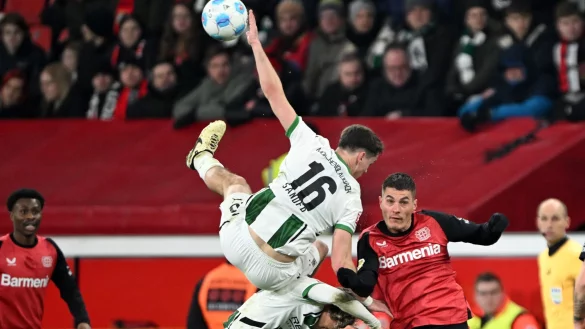 Auch in Leverkusen gab es für Borussia Mönchengladbach eine Niederlage. - © Federico Gambarini/dpa