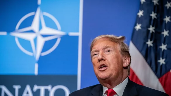 Der künftige US-Präsident Donald Trump sorgt mit seiner Forderung für Wirbel. (Archivbild) - © Michael Kappeler/dpa