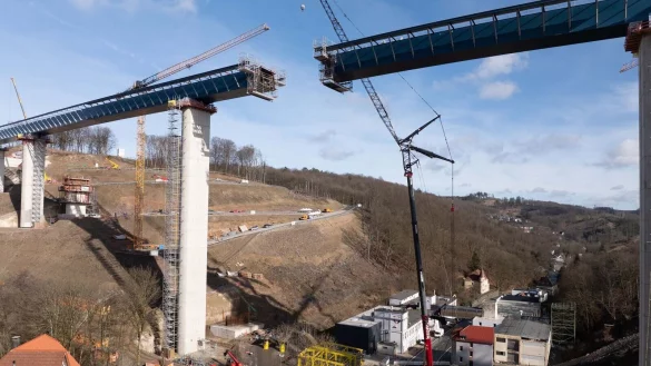 Die IHK ist sehr besorgt &uuml;ber den Zustand der Autobahnbr&uuml;cken in NRW. (Archivbild) - &copy; Dieter Menne/dpa