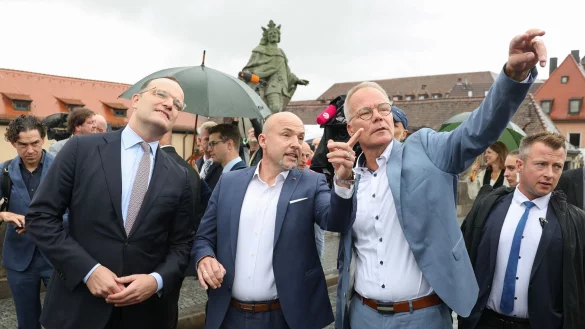 Die schwarz-roten Fraktionsspitzen wollen mehr Teamplay. - &copy; Daniel Karmann/dpa