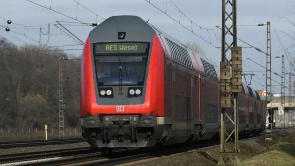 Kabel durchtrennt - Polizei geht von Sabotageakt aus - &copy; Henning Kaiser/dpa