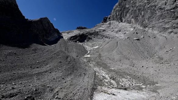 Was vom Watzmanngletscher übrig ist im Jahr 2025. - © Angelika Warmuth/dpa