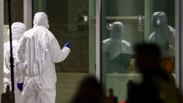 Prozess gegen den mutmaßlichen Serien-Brandstifter von Krefeld. (Archivbild) - © Christoph Reichwein/dpa