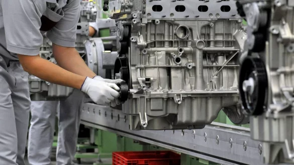 Deutsche Autozulieferer sch&auml;tzen die eigene Lage zumeist deutlich besser ein als die der Brache. IArchivfoto) - &copy; Martin Schutt/dpa-Zentralbild/dpa