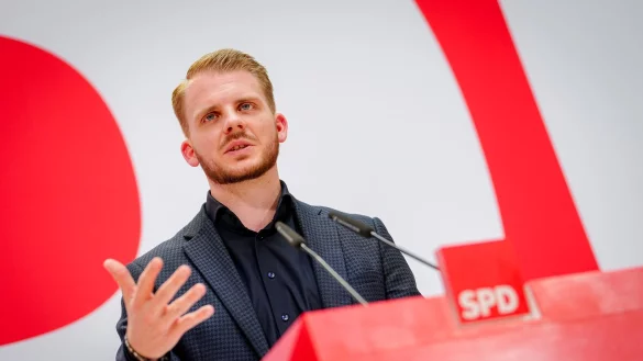 Ende Juni soll Tim Klüssendorf zum SPD-Generalsekretär gewählt werden. - © Kay Nietfeld/dpa