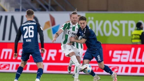 Paderborn hatte gegen Aufsteiger M&uuml;nster viel M&uuml;he. - &copy; David Inderlied/dpa