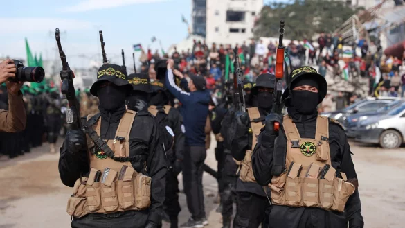 Hamas-Kämpfer im Gazastreifen. (Archivbild) - © Abed Hajjar/AP/dpa