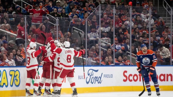 Die Detroit Red Wings gewinnen das vierte Spiel in Folge. - © JASON FRANSON/The Canadian Press/AP/dpa