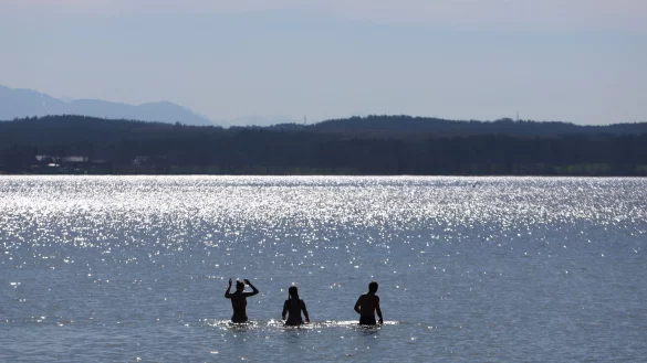 Am Starnberger See lebt sich\\\'s ausgesprochen angenehm - und die arbeitende Bev&ouml;lkerung ist ges&uuml;nder als andernorts. (Symbolbild) - &copy; Karl-Josef Hildenbrand/dpa