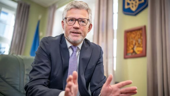 Andrij Melnyk hat die Geheimhaltung von Waffenlieferungen schon als Botschafter in Deutschland kritisiert. (Archivbild) - &copy; Michael Kappeler/dpa