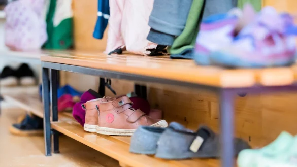 Die Fachkraftquote f&auml;llt regional stark unterschiedlich aus. (Archivbild) - &copy; Christoph Soeder/dpa