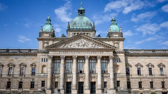Mord ist kein Dienstvergehen - In Spanien verurteilter Mörder darf Ruhegeld behalten (Archivbild). - © Jan Woitas/dpa