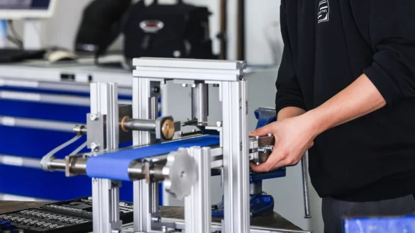 Studium und Nebenjob - das ist unter jungen Leuten inzwischen weit verbreitet. - © Oliver Berg/dpa