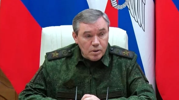 Der russische Generalstabschef Waleri Gerassimow k&uuml;ndigt Angriffe gegen die Ukraine auf gesamter Front bis Herbst an. - &copy; Uncredited/Russian Defense Ministry Press Service/AP/dpa