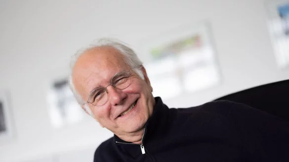 Harald Schmidt glaubt, dass sich Friedrich Merz mit seinem neuen Job ganz sch&ouml;n was zumutet (Archivbild). - &copy; Rolf Vennenbernd/dpa