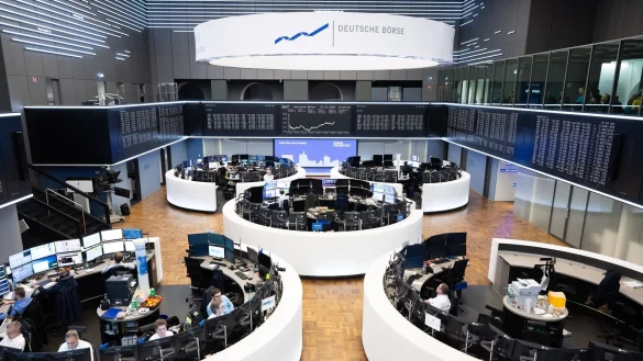 Handelssaal der Deutschen B&ouml;rse - &copy; Boris Roessler/dpa