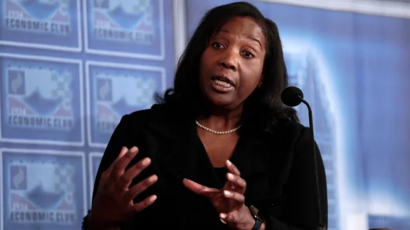 Fed-Gouverneurin Lisa Cook geht mit einer Klage gegen ihre Entlassung vor. (Archivbild) - © Jeff Kowalsky/ZUMA Press Wire/dpa