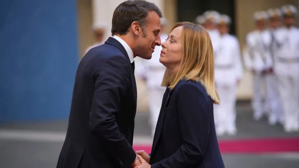 Das Verhältnis der beiden Regierungschefs galt zuletzt als angespannt. - © Alessandra Tarantino/AP/dpa