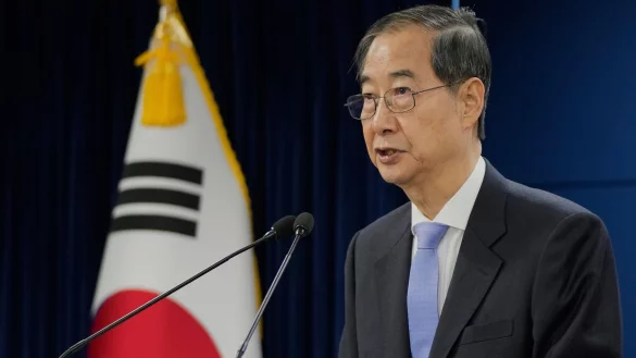 &Uuml;bergangspr&auml;sident Han Duck Soo sieht sein Heimatland S&uuml;dkorea in historischer Schuld gegen&uuml;ber den USA. (Archivbild) - &copy; Ahn Young-joon/AP Pool/dpa