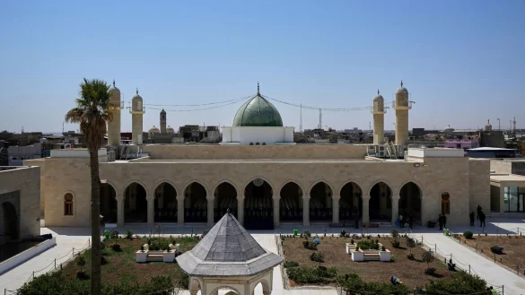 Die Al-Nuri-Moschee vor dem Besuch des irakischen Regierungschefs. - &copy; Hadi Mizban/AP/dpa
