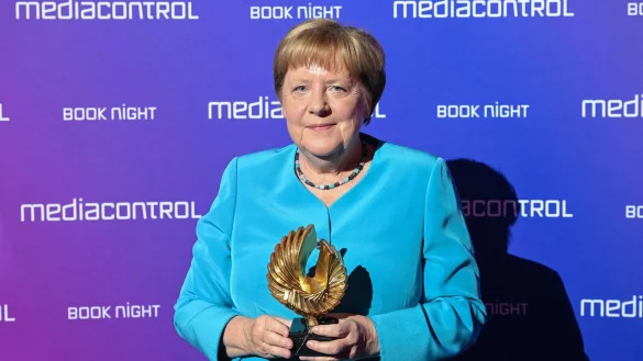 Merkel mochte Blumendeko und Küche im Kanzleramt. - © Uli Deck/dpa