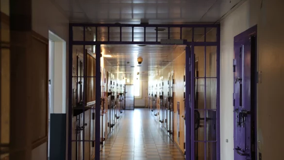 Bis zu 600 Straftäter aus Schweden könnten ab nächstem Jahr nach Tartu kommen. - © Alexander Welscher/dpa