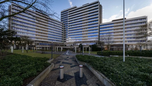 Seit Mitte 2022 steigt die Arbeitslosigkeit in Deutschland. - © Daniel Karmann/dpa