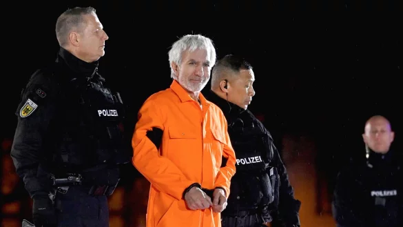 Ralf Richter als Häftling bei der RTL-Oster-Produktion «Die Passion» - © Swen Pförtner/dpa