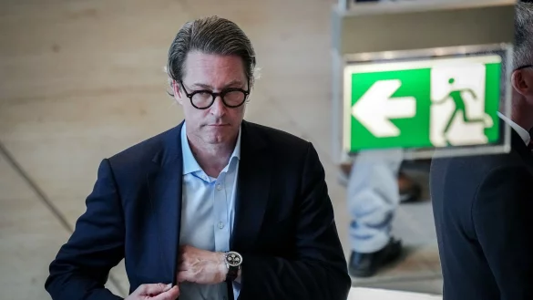 Die Berliner Staatsanwaltschaft hat Anklage gegen den ehemaligen Bundesverkehrsminister Andreas Scheuer erhoben (Archivbild). - &copy; Kay Nietfeld/dpa