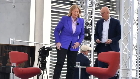 Bas beim Sommerinterview der ARD. - &copy; Paul Zinken/dpa