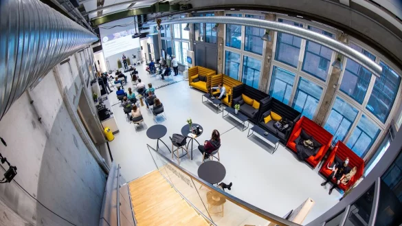 Deutsche Start-ups ringen um Geld von Investoren, die Zahl der Gründungen legt aber wieder zu. - © Jens Büttner/dpa-Zentralbild/dpa