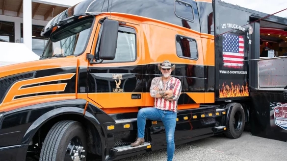 Dirk Trautmann verk&ouml;rpert wohl so ziemlich genau das, was man sich unter Western-Style vorstellt. - &copy; Silas Stein/dpa