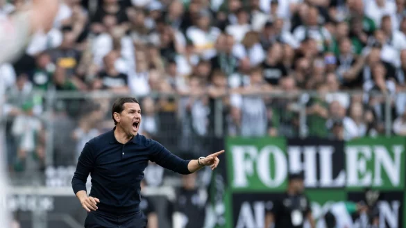 Hat in Dortmund trotz Niederlage eine positive Tendenz wahrgenommen: Trainer Gerardo Seoane - &copy; Fabian Strauch/dpa