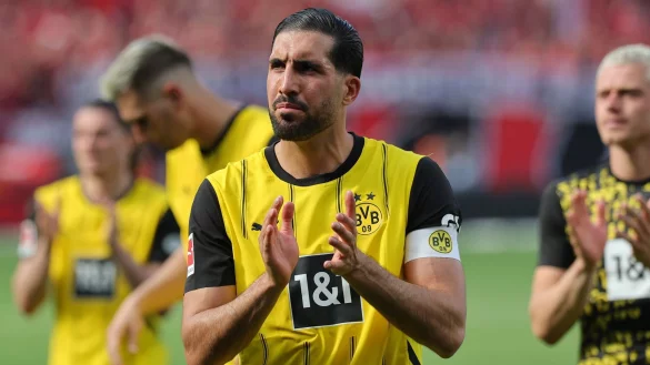 Emre Can tr&auml;gt auch n&auml;chste Saison die Kapit&auml;nsbinde beim BVB. - &copy; Rolf Vennenbernd/dpa