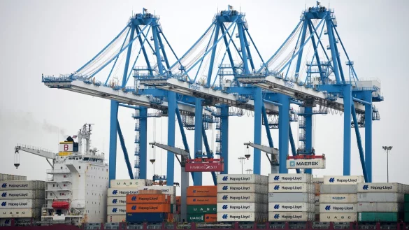 F&uuml;r Importe aus der EU in die USA sollen k&uuml;nftig Aufschl&auml;ge von 15 Prozent gelten. - &copy; Matt Slocum/AP/dpa