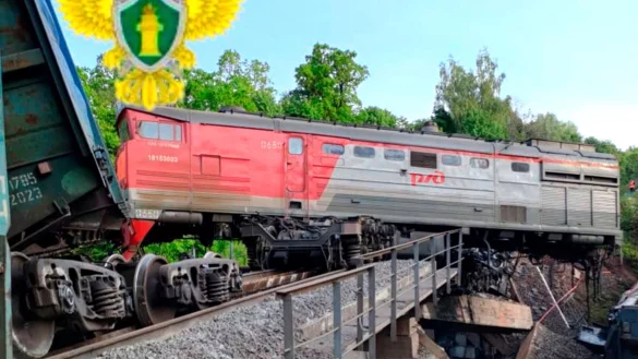 Schon in der Vergangenheit soll Kiew mehrere Sabotageakte auf das russische Bahnnetz ver&uuml;bt haben. (Archivbild) - &copy; Uncredited/Moscow Interregional Transport Prosecutor\\\'s Office telegram channel/AP/dpa