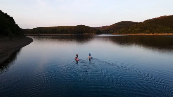 Der Naturpark Sauerland Rothaargebirge, auf dessen Gebiet der Biggesee liegt, wird der gr&ouml;&szlig;te Naturpark in Deutschland. - &copy; Jonas G&uuml;ttler/dpa
