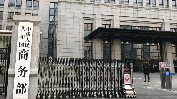 China hat 28 US-Firmen auf eine Exportkontrollliste gesetzt. (Archivbild) - &copy; Oliver Zhang/AP/dpa