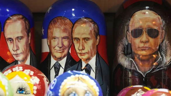 US-Pr&auml;sident Donald Trump ist dem russischen Staatschef Wladimir Putin freundlicher zugeneigt, als es vielen Menschen im Westen lieb ist. (Archivfoto) - &copy; Dmitri Lovetsky/AP/dpa